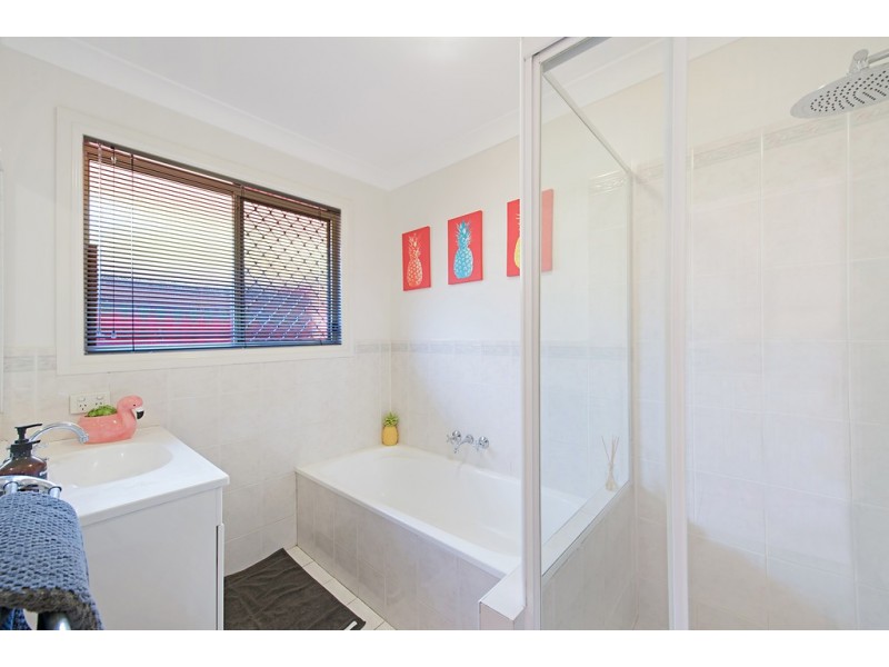 37 WYNCROFT STREET, Holland Park QLD 4121