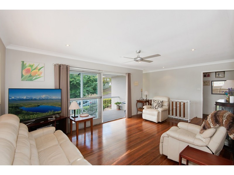 22 BURCHELL STREET, Carina QLD 4152