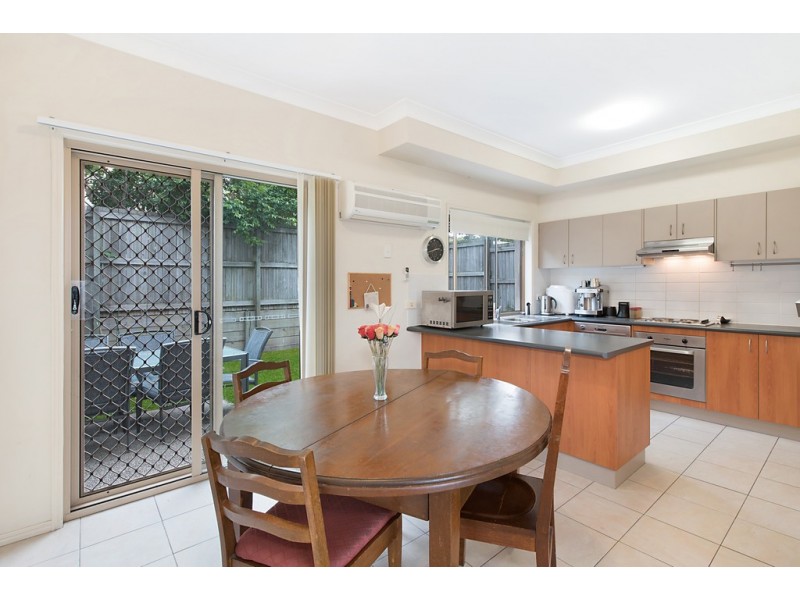 63/20 Johnston Street, Carina QLD 4152