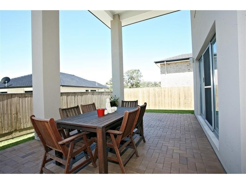 23 Taylor Place, Mackenzie QLD 4156
