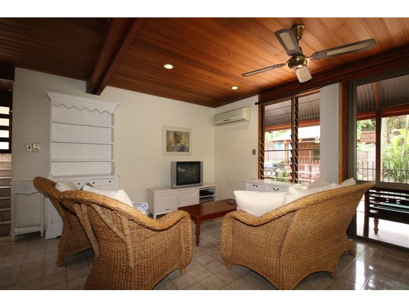 18  Taronne Street, Carindale QLD 4152