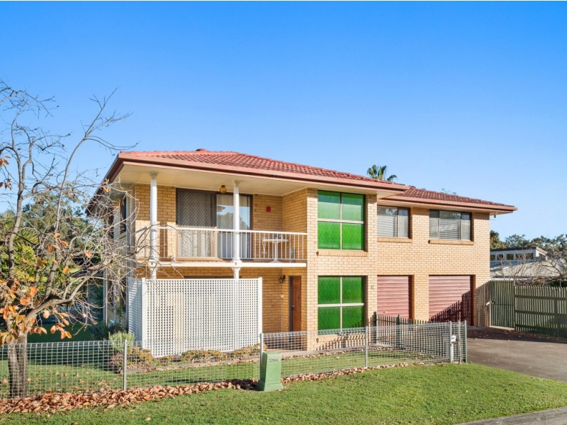 18 Agate Street, Camp Hill QLD 4152