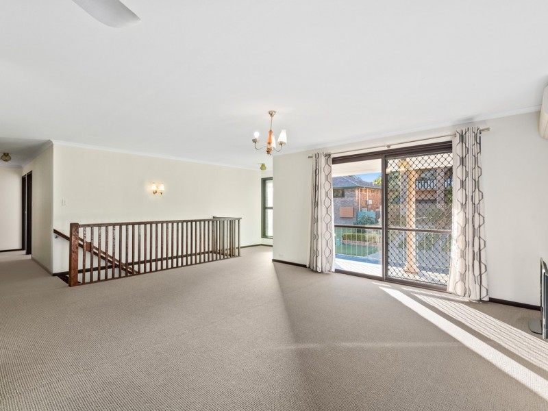 18 Agate Street, Camp Hill QLD 4152