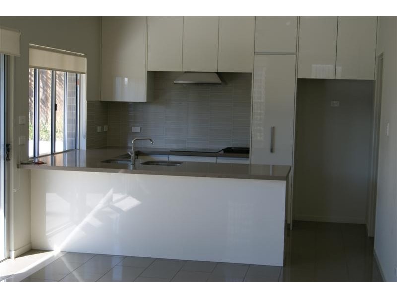 Carina Heights QLD 4152