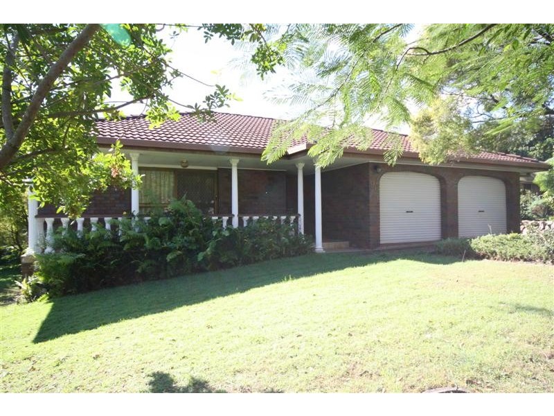96 Kilmorey Street, Carindale QLD 4152