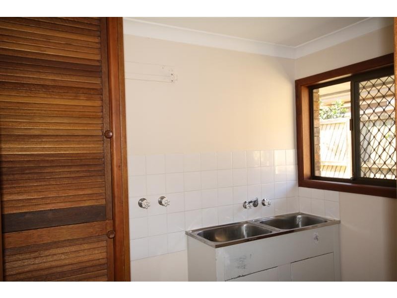 96 Kilmorey Street, Carindale QLD 4152