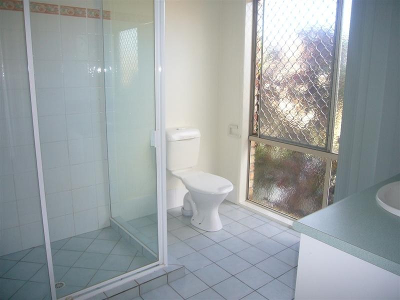 13 Araluen Place, Carindale QLD 4152
