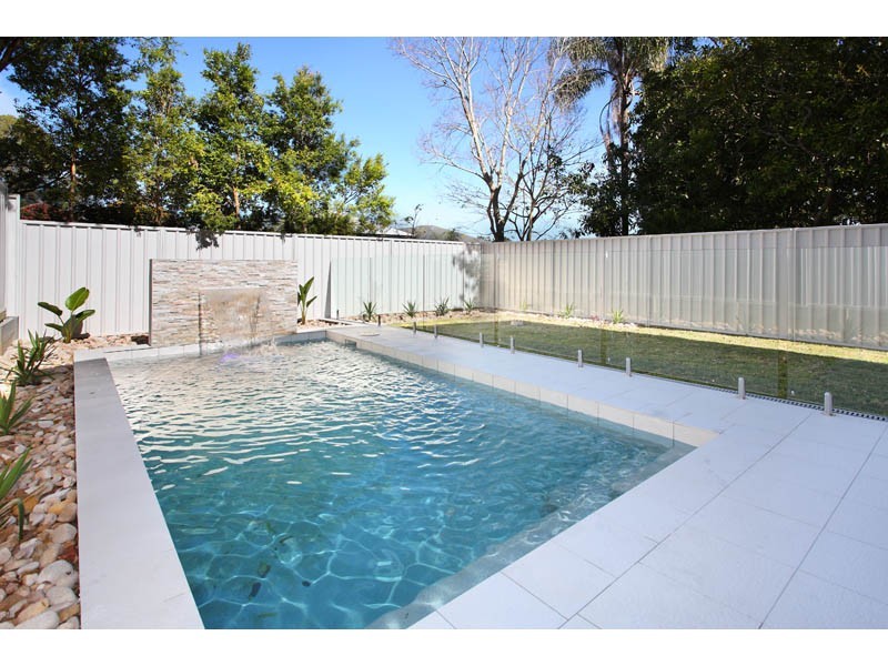 13 Brisbane Avenue, Camp Hill QLD 4152