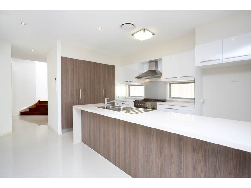 13 Brisbane Avenue, Camp Hill QLD 4152