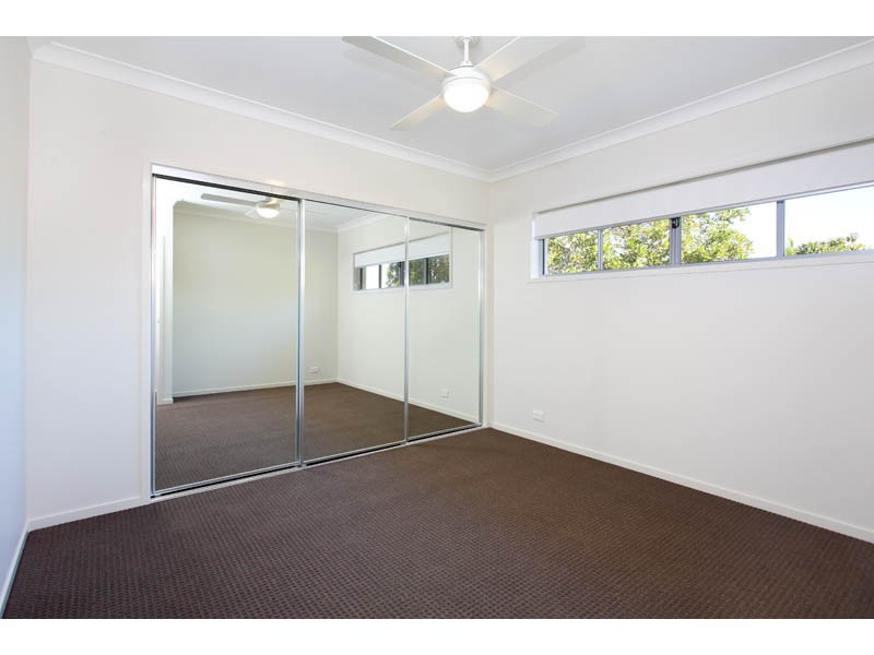 13 Brisbane Avenue, Camp Hill QLD 4152