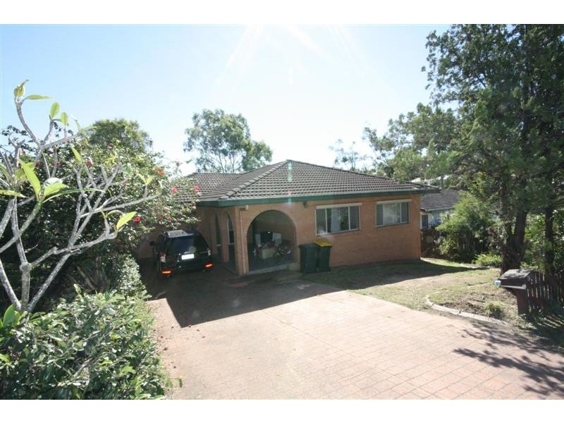 Holland Park West QLD 4121