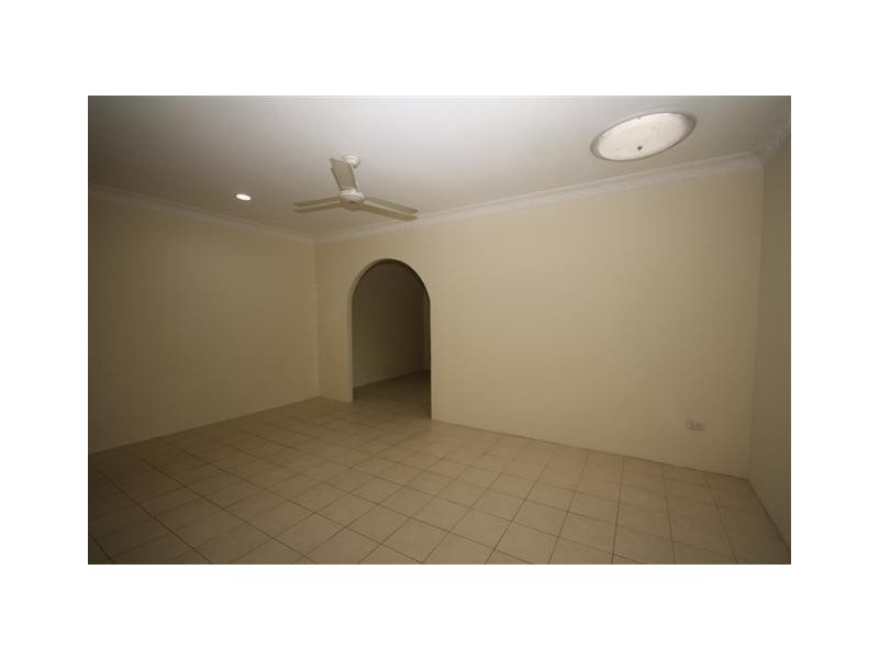 Holland Park West QLD 4121