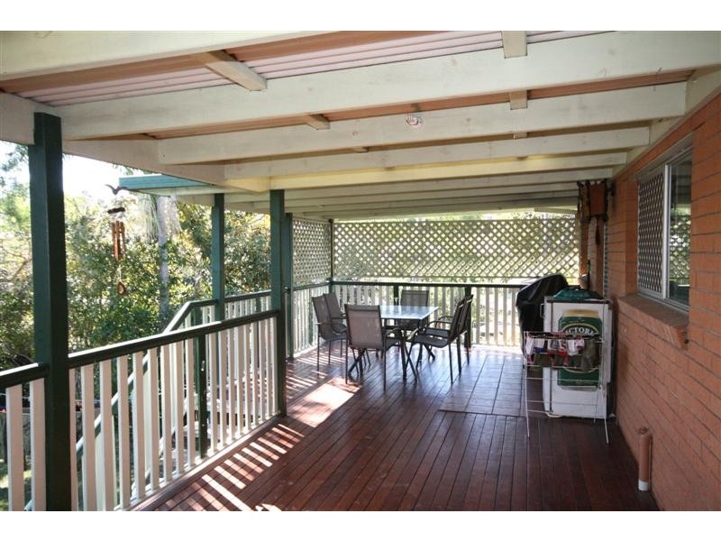 Holland Park West QLD 4121