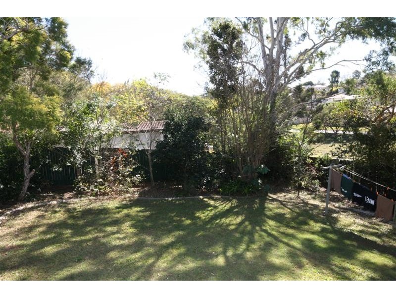 Holland Park West QLD 4121