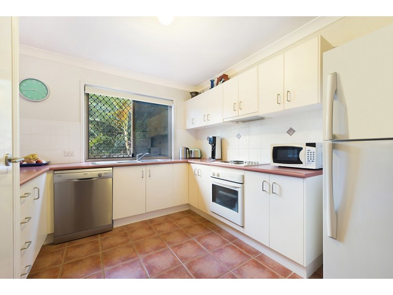 8/29 Oatland Crescent, Holland Park West QLD 4121