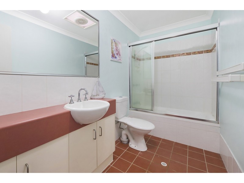 8/29 Oatland Crescent, Holland Park West QLD 4121