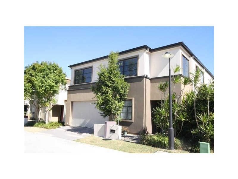 73/1 Celestial, Carina QLD 4152