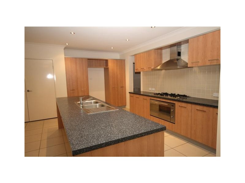 73/1 Celestial, Carina QLD 4152