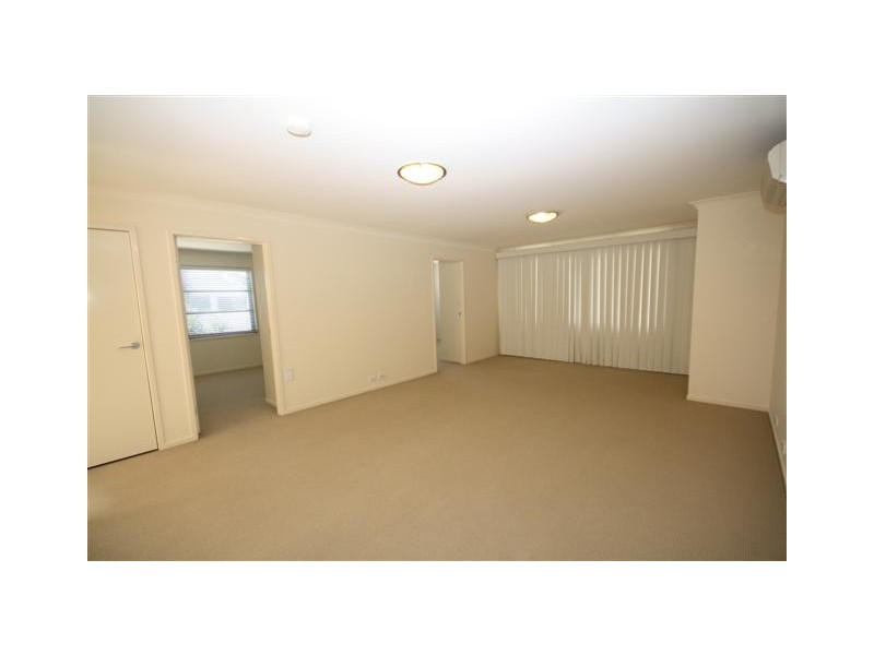 73/1 Celestial, Carina QLD 4152