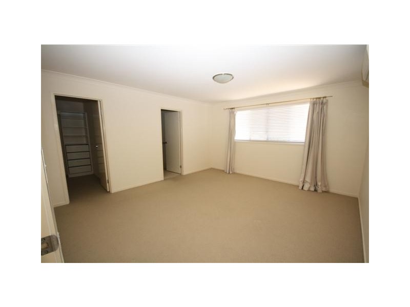 73/1 Celestial, Carina QLD 4152