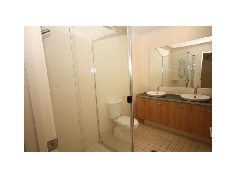 73/1 Celestial, Carina QLD 4152