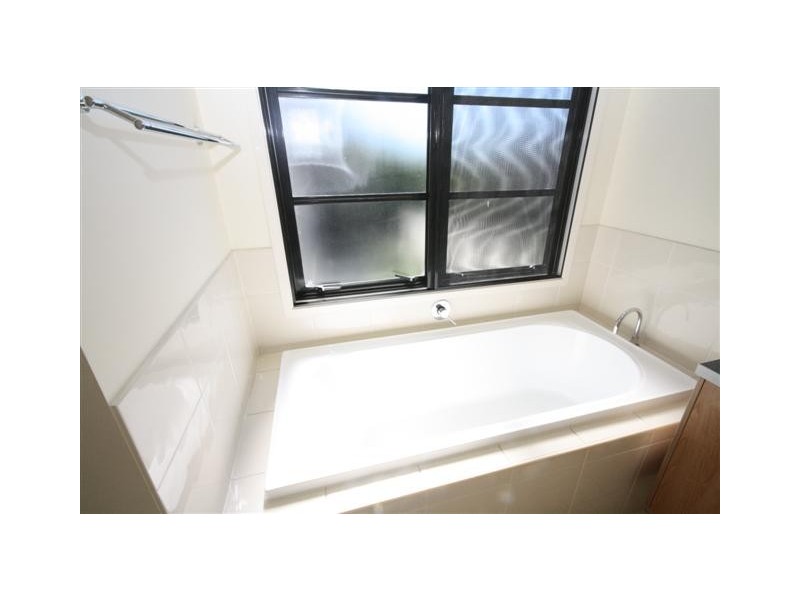 73/1 Celestial, Carina QLD 4152