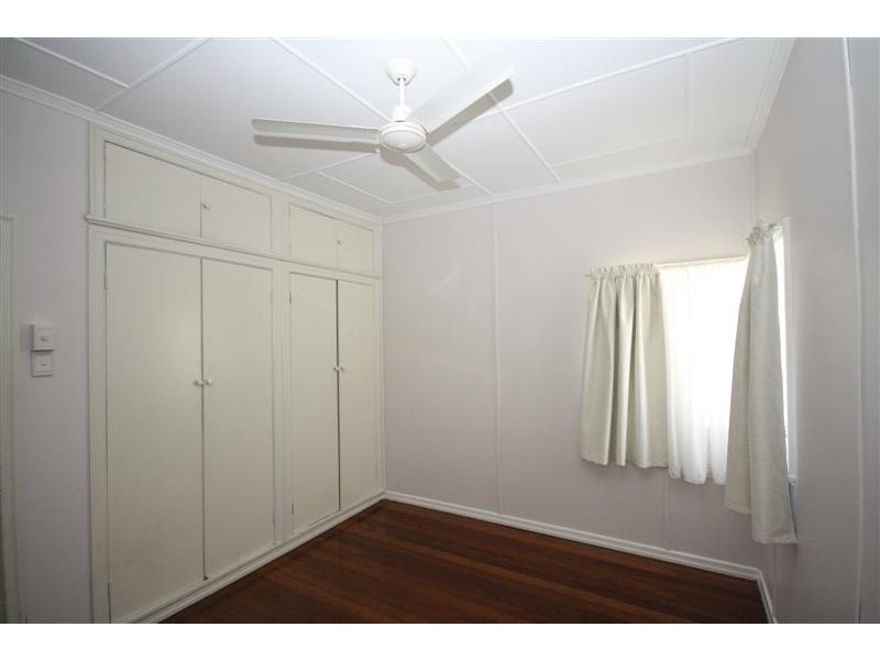 62 Alastair Street, Lota QLD 4179