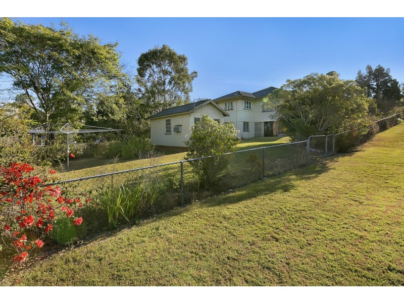 45 ERNEST STREET, Morningside QLD 4170