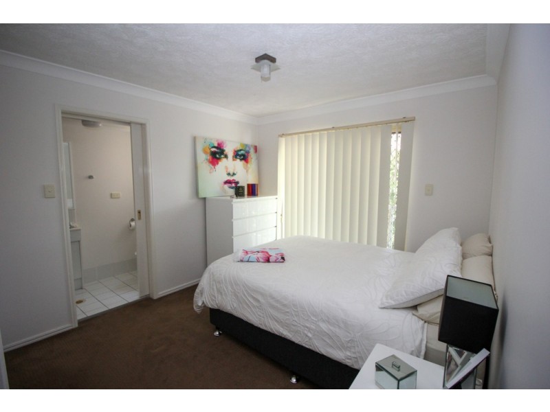 3/35 Sankey Street, Carina QLD 4152