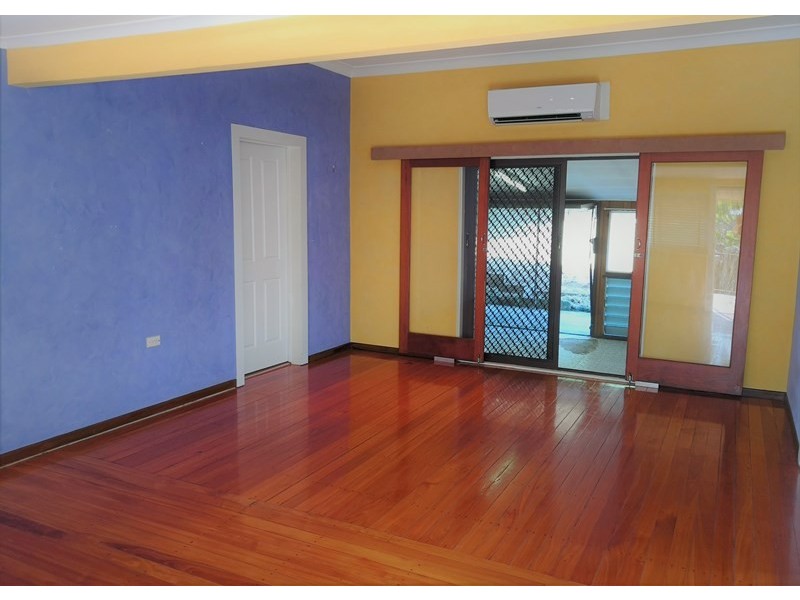 45 EAST STREET, Camp Hill QLD 4152