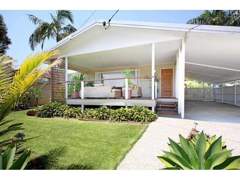 83 Hendren Street, Carina QLD 4152