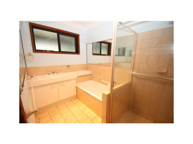 52 Rembrandt, Carina QLD 4152