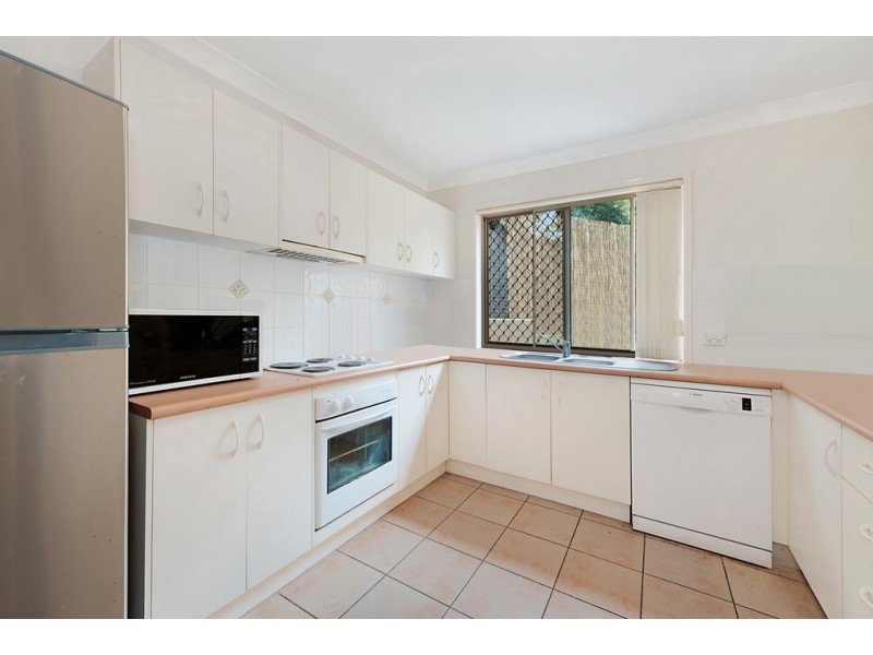 15 / 29 OATLAND CRESCENT, Holland Park West QLD 4121