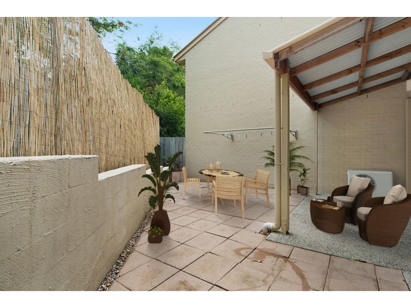 15 / 29 OATLAND CRESCENT, Holland Park West QLD 4121