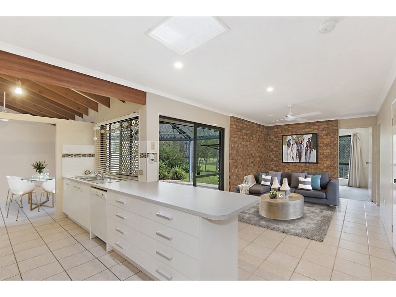 12 GWANDALAN STREET, Eight Mile Plains QLD 4113