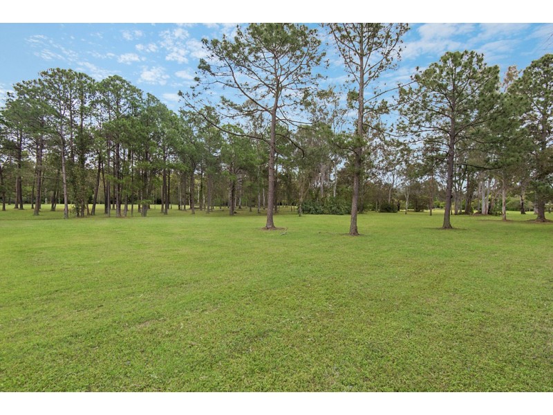 12 GWANDALAN STREET, Eight Mile Plains QLD 4113