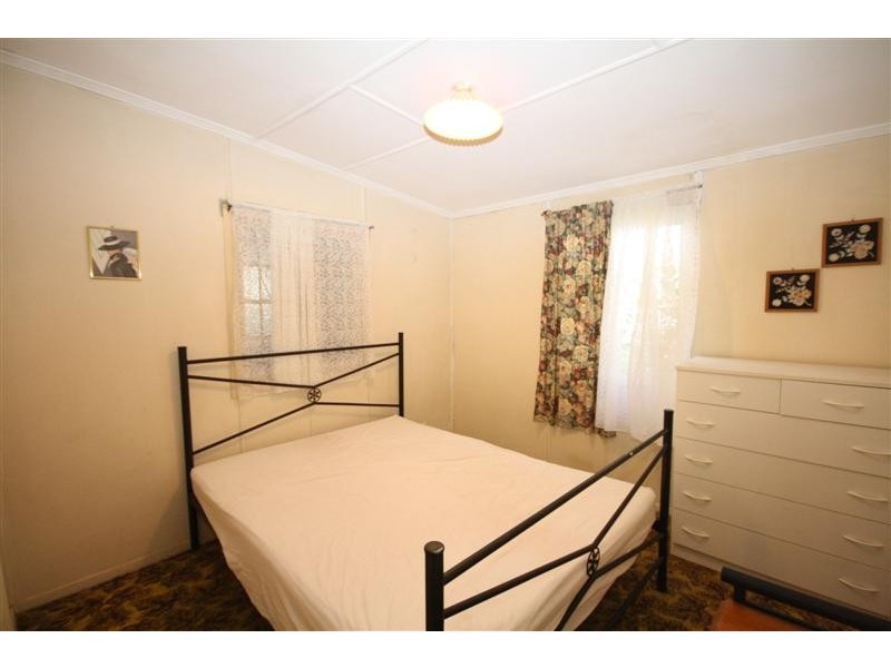 48 Tranters Avenue, Camp Hill QLD 4152