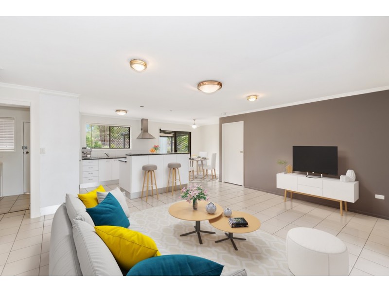 7 TRISTAN STREET, Carindale QLD 4152