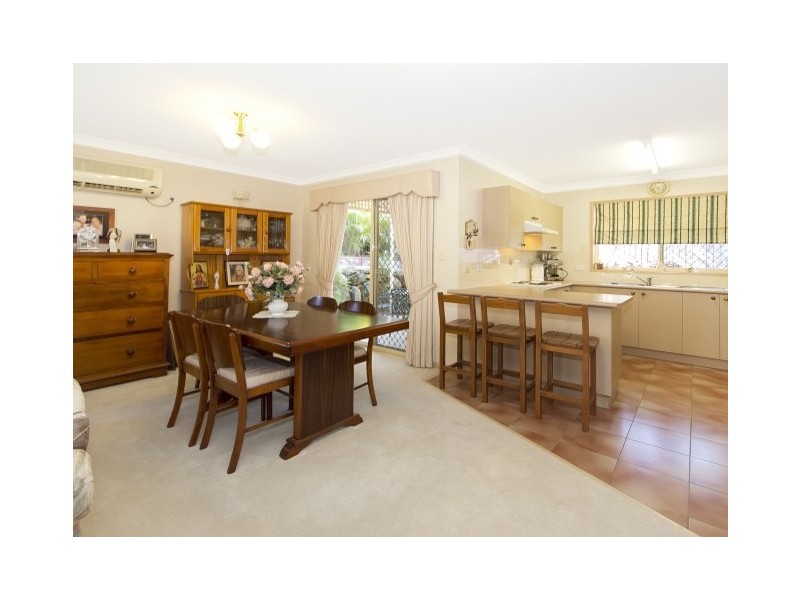 2.31 Hill Crescent, Carina Heights QLD 4152