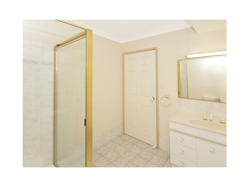 2.31 Hill Crescent, Carina Heights QLD 4152