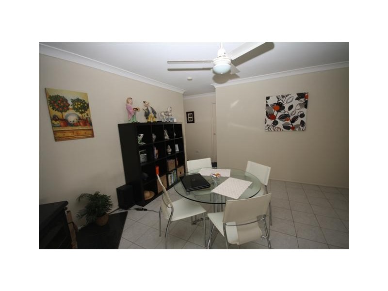 16 Webber Place, Wynnum West QLD 4178