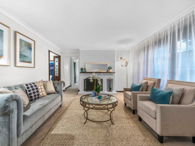 10 Brodick Street, Carindale QLD 4152