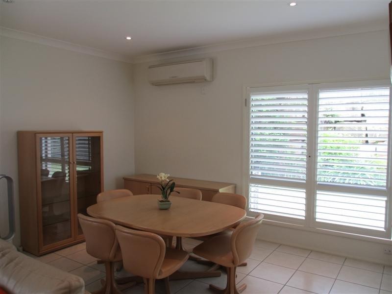 102 Tristania Way, Mount Gravatt East QLD 4122