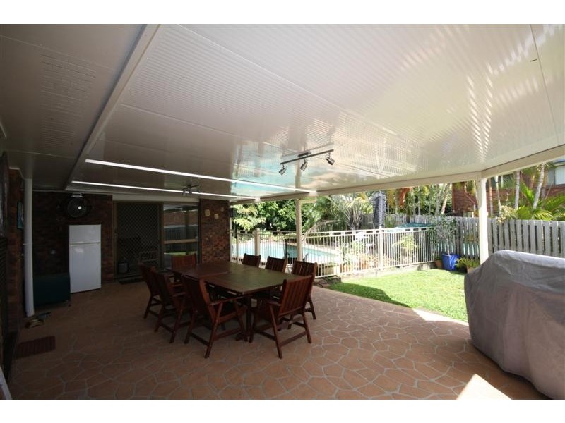 3 Lydford Court, Carindale QLD 4152