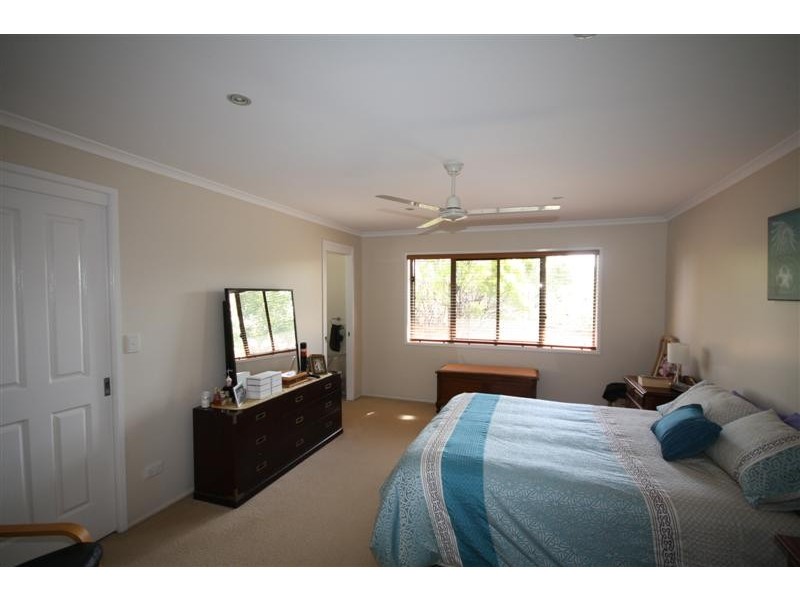 3 Lydford Court, Carindale QLD 4152