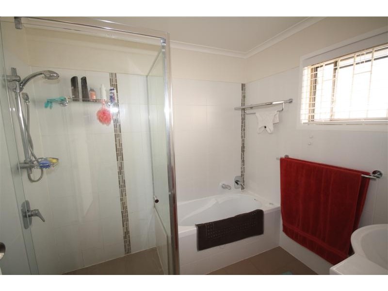 3 Lydford Court, Carindale QLD 4152