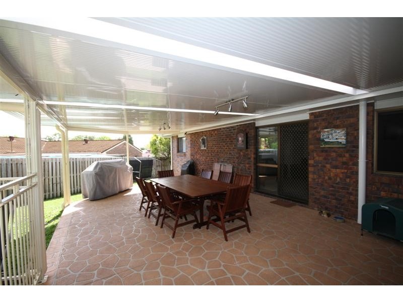 3 Lydford Court, Carindale QLD 4152