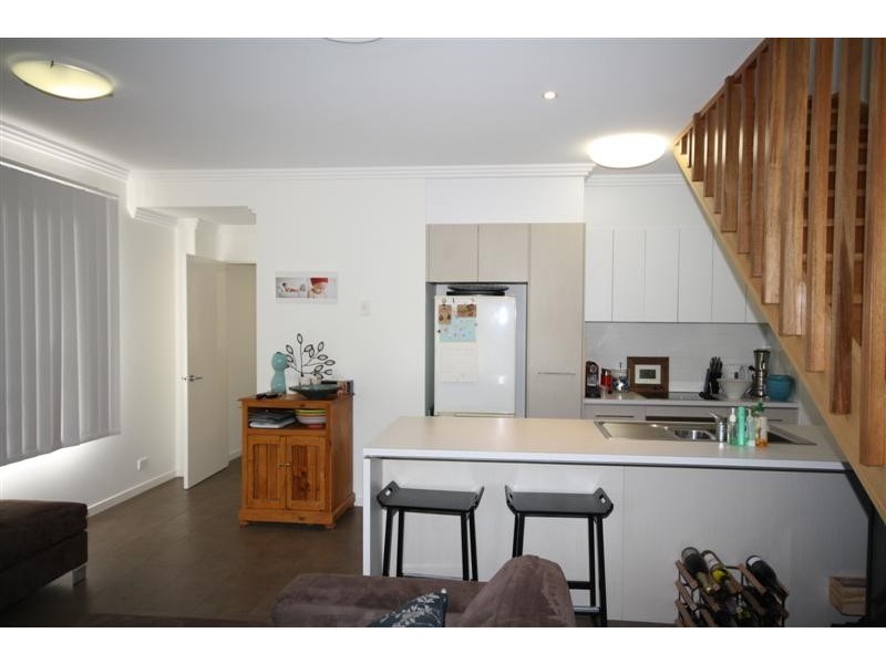 1.104  Birdwood Road, Carina Heights QLD 4152