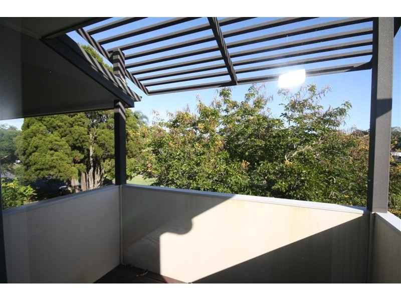 1.104  Birdwood Road, Carina Heights QLD 4152