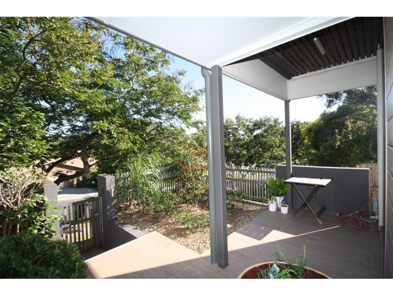 1.104  Birdwood Road, Carina Heights QLD 4152